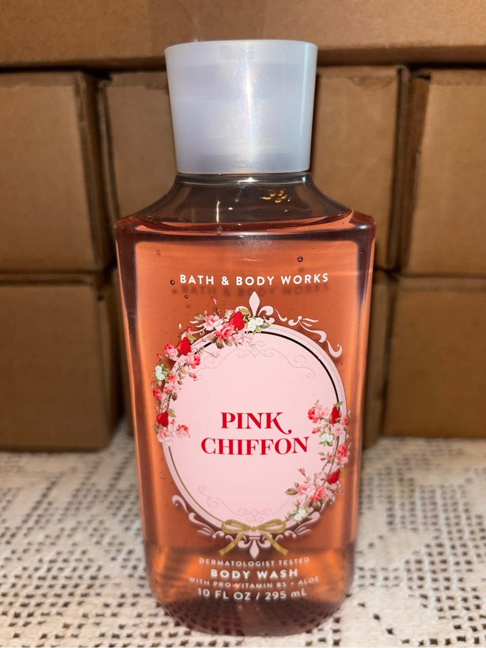 (2026) Bath & Body Works Pink Chiffon Body Wash - Pink